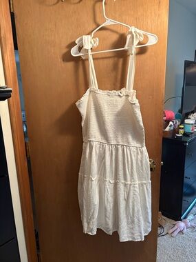 Women’s White Tie-Shoulder Sundress